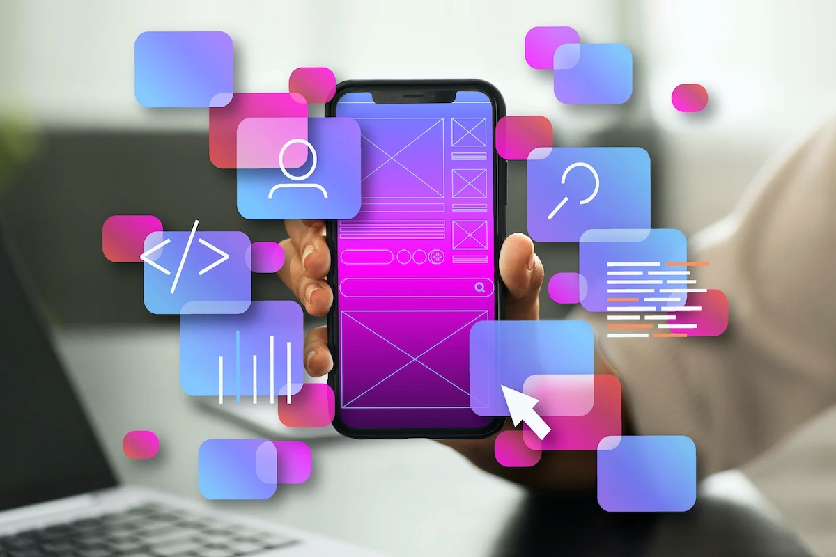 Upcoming Mobile Trends to Watch in 2025 hero image