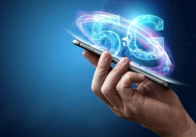 5G vs. Wi-Fi 6: What’s Faster and Better for Mobile Users? image sidebar